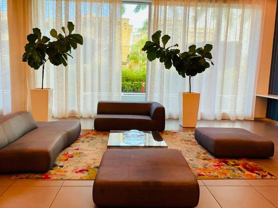 Beachwalk 1B-1B Apmt Amazing View 12A Hallandale Beach Bagian luar foto