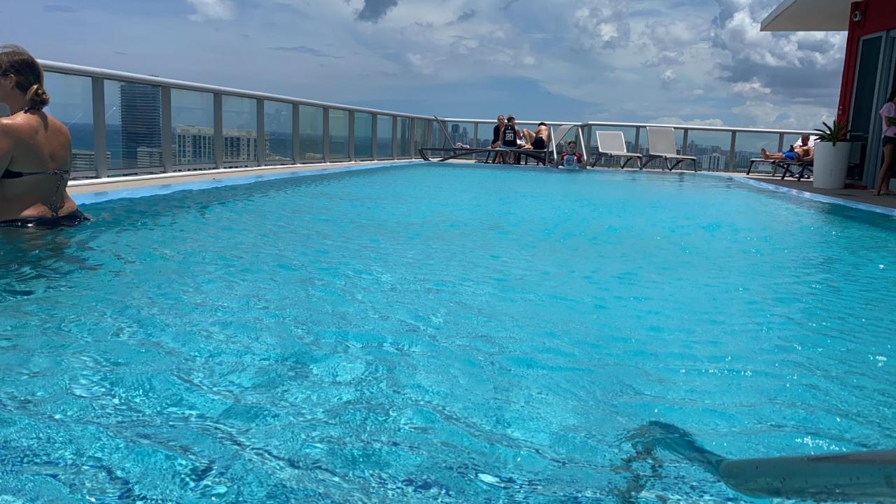 Beachwalk 1B-1B Apmt Amazing View 12A Hallandale Beach Bagian luar foto