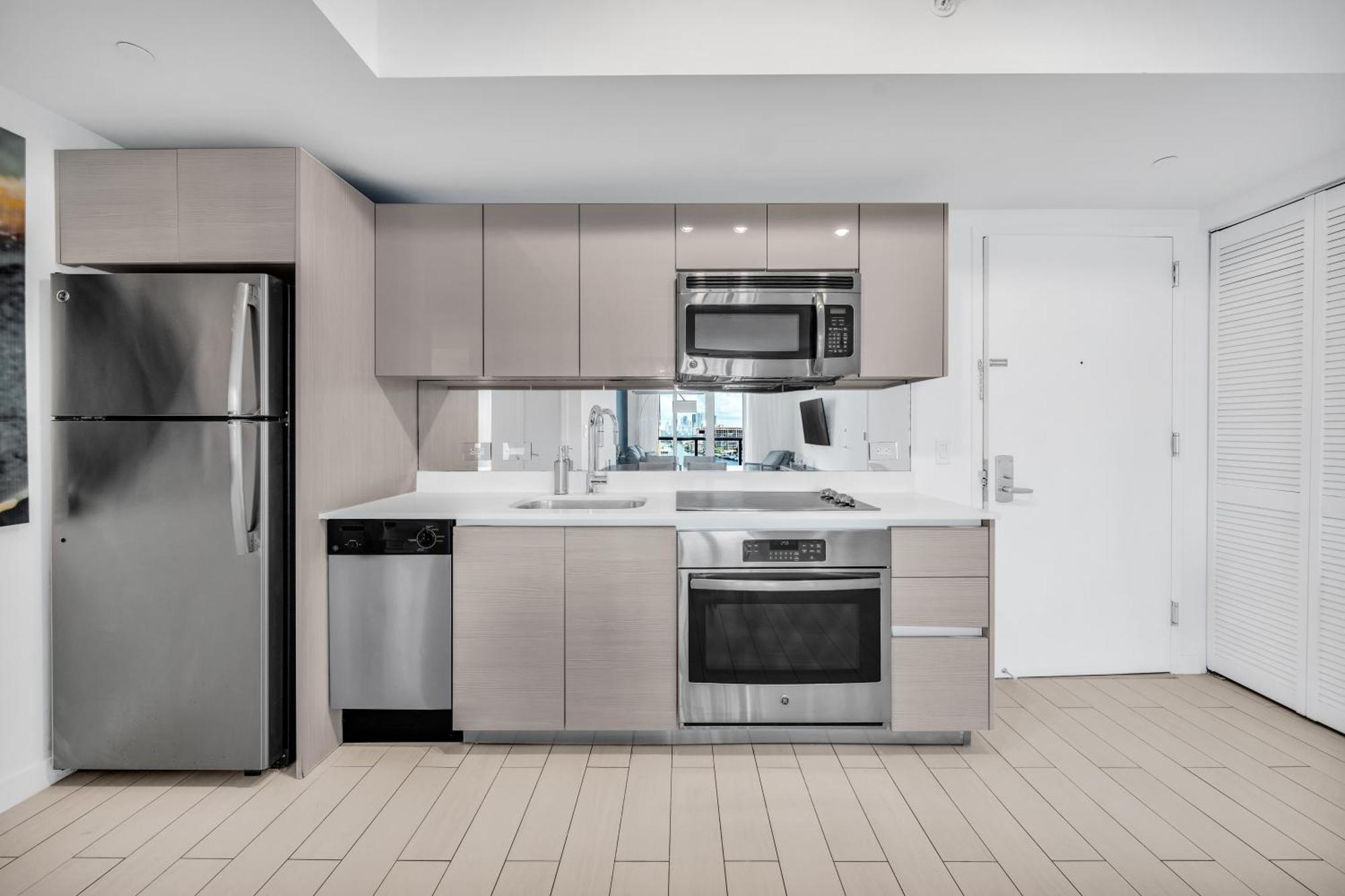 Beachwalk 1B-1B Apmt Amazing View 12A Hallandale Beach Bagian luar foto